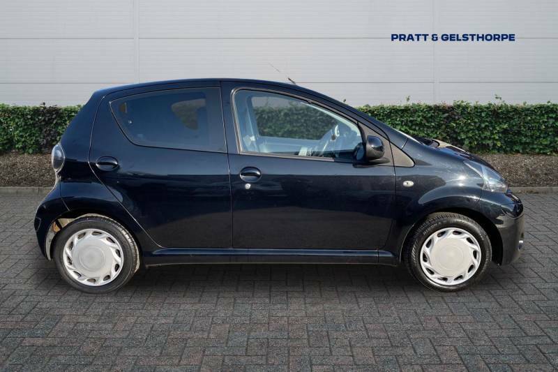 Toyota Aygo 1.0 Vvt-i Move Mmt - 2013 63 Black #4
