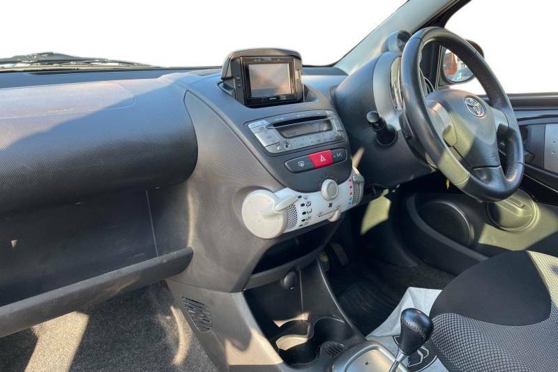 Toyota Aygo 1.0 Vvt-i Move Mmt - 2013 63 Black #2