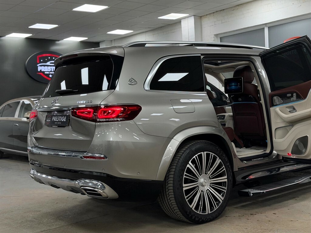 Mercedes-Benz Maybach GLS Class Maybach Gls 600 4Matic First Class 9G-tronic Black #39