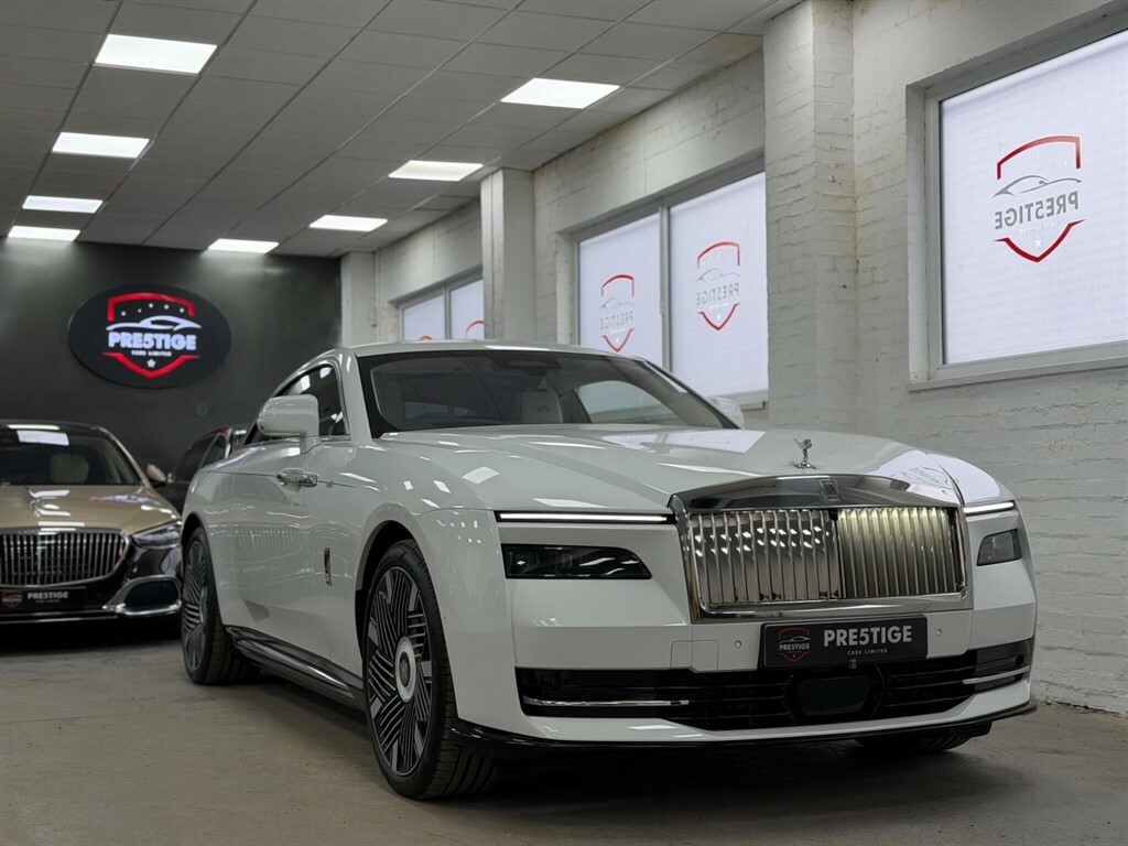 Rolls-Royce Spectre Coupe White #5