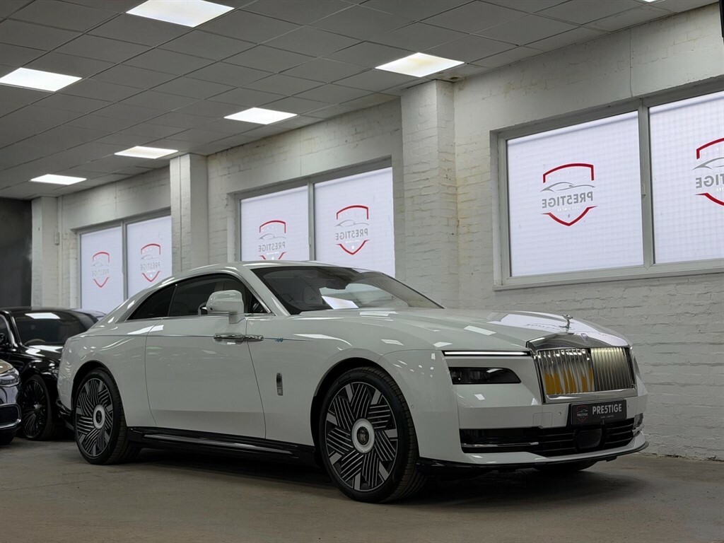 Rolls-Royce Spectre Coupe White #6