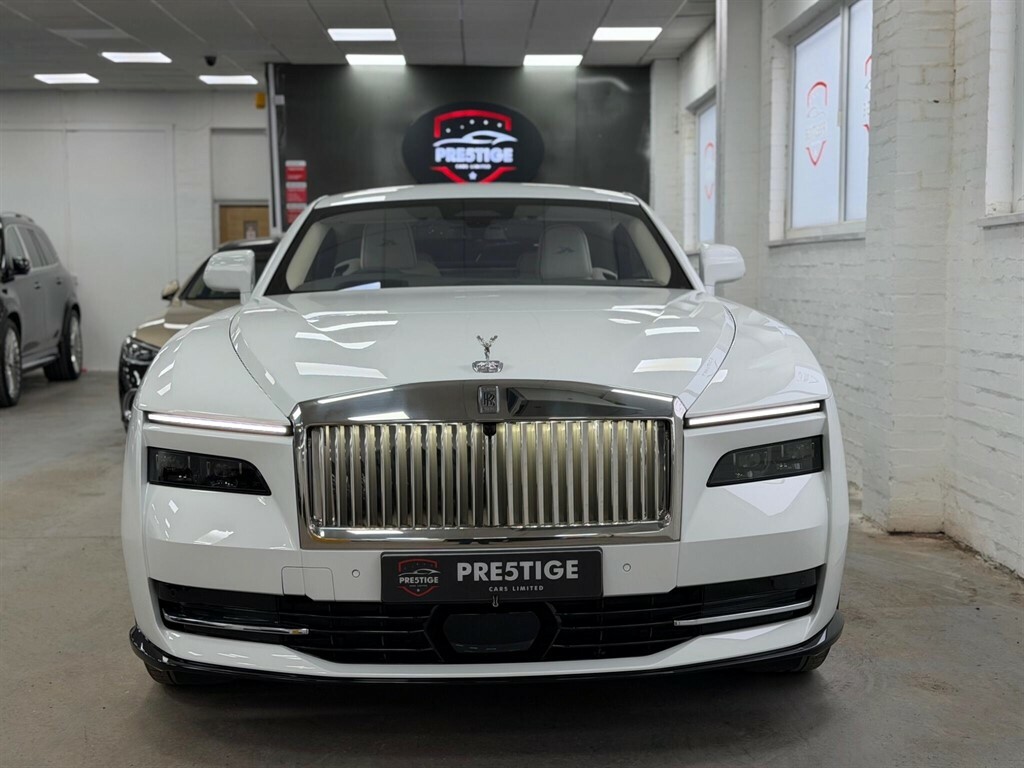 Rolls-Royce Spectre Coupe White #4