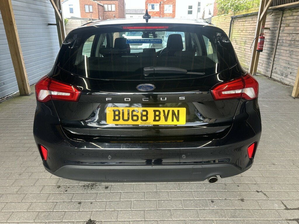 Ford Focus Hatchback 1.0 T Ecoboost Titanium 201868 BU68BVN Black #6
