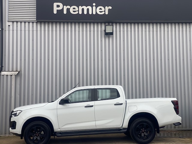 Isuzu D-Max Pickup MJ75CXS White #4