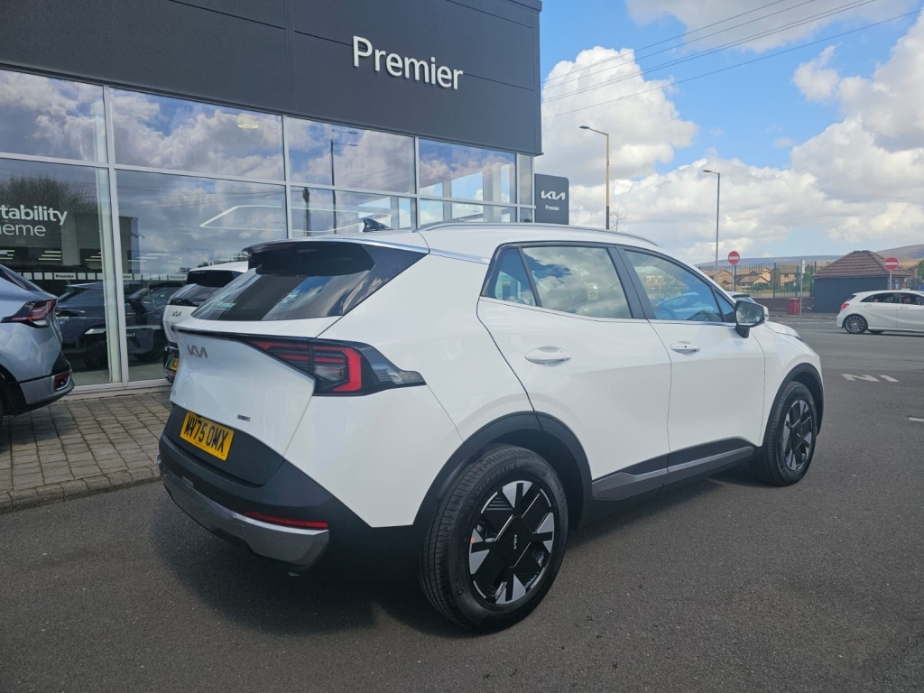 Kia Sportage 1.6 Pure MV75OMX White #6