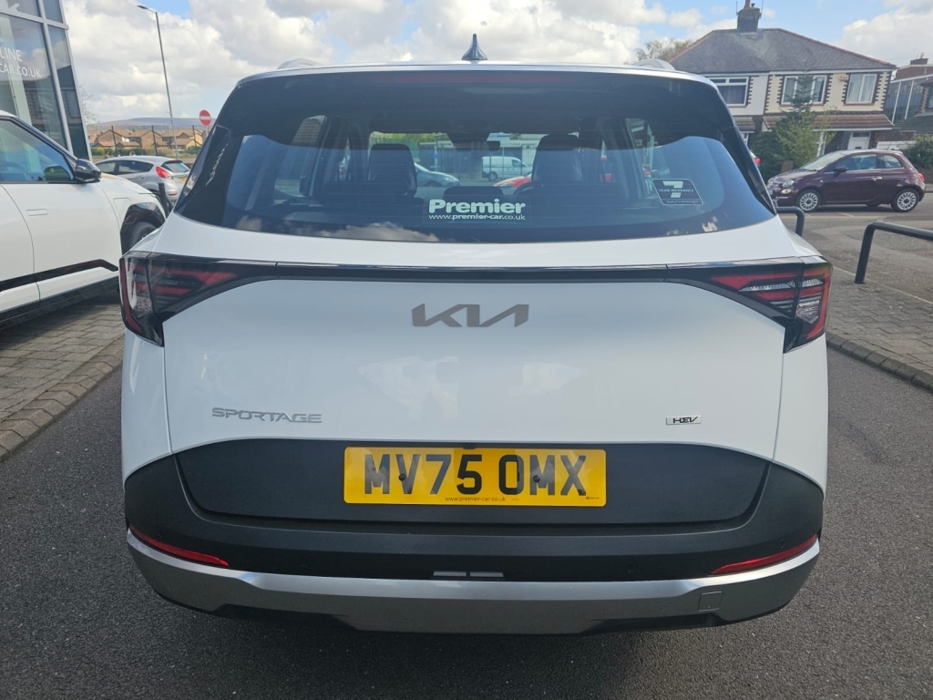Kia Sportage 1.6 Pure MV75OMX White #3