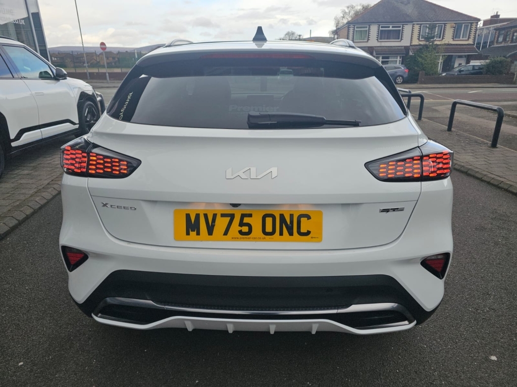 Kia Xceed 1.0 Xceed Gt-line S White #4