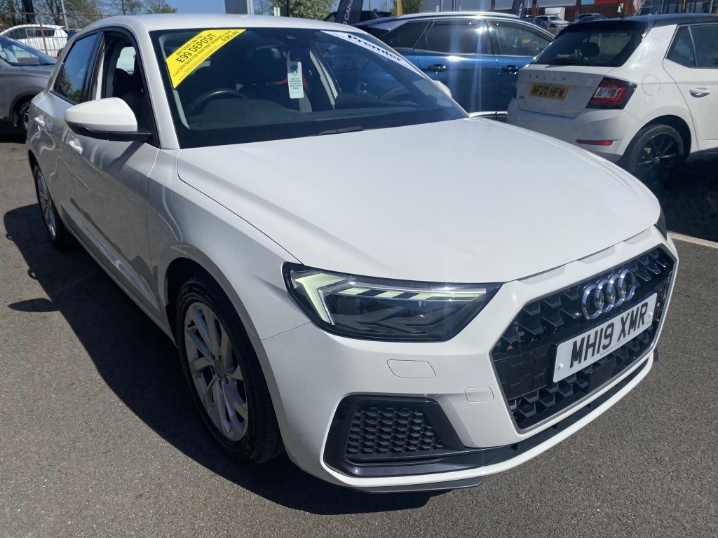 Audi A1 1.0 Sportback Tfsi Sport MH19XMR White #2