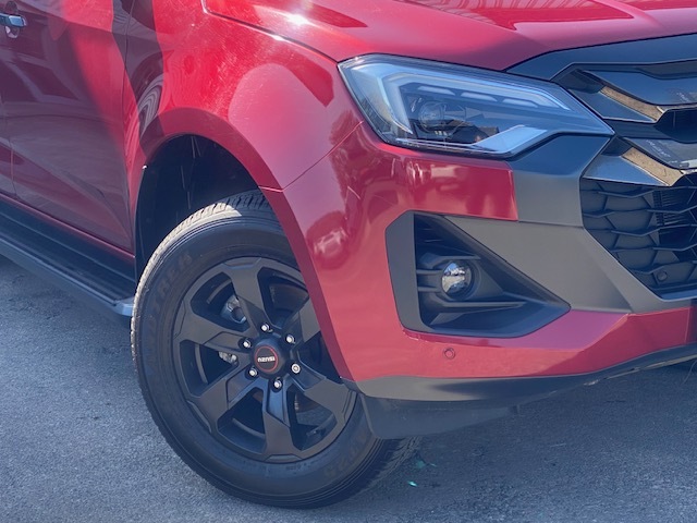 Isuzu D-Max Pickup MF25DHY Red #6