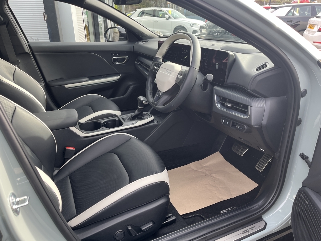 Kia 1.6 T-gdi Gt-line S Hatchback MV26VDZ #5