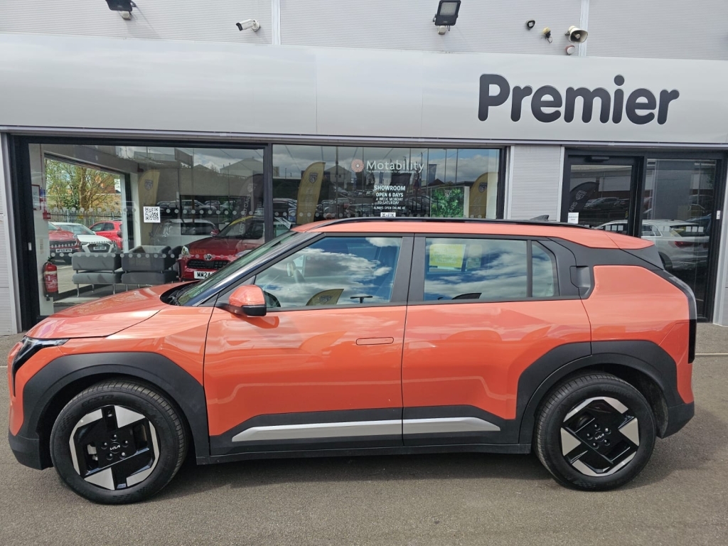 Kia EV3 Air Orange #2