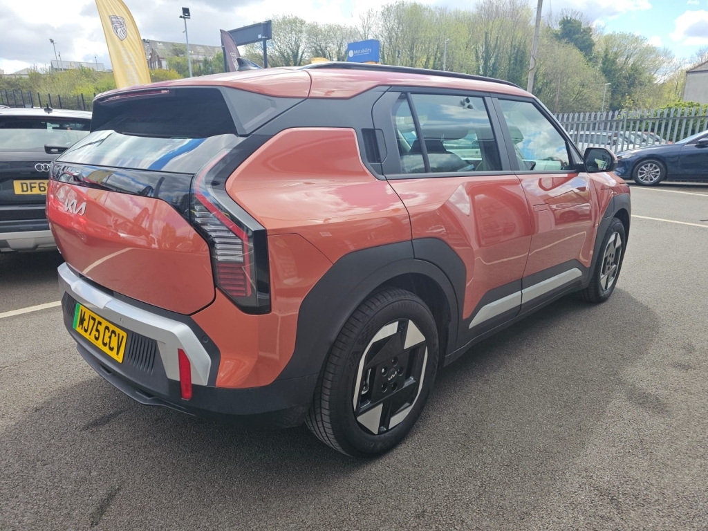 Kia EV3 Air Orange #6