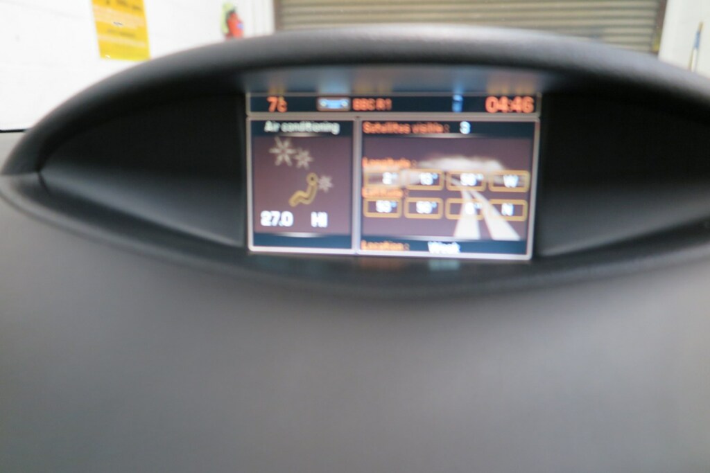 Citroen C5 2.0I 16V Exclusive Red #18