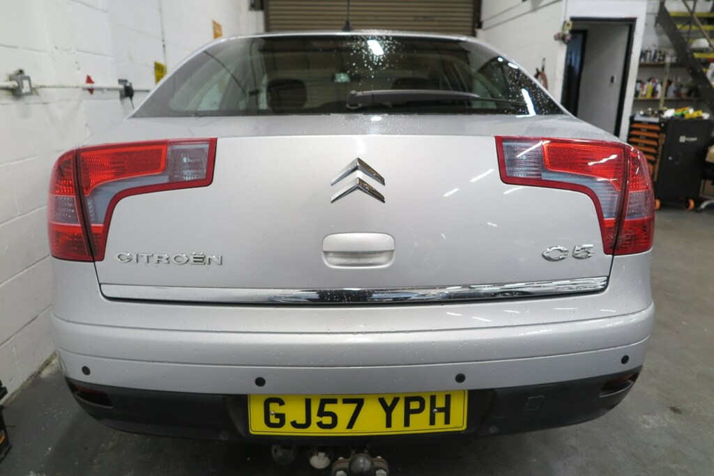 Citroen C5 2.0I 16V Exclusive Red #22