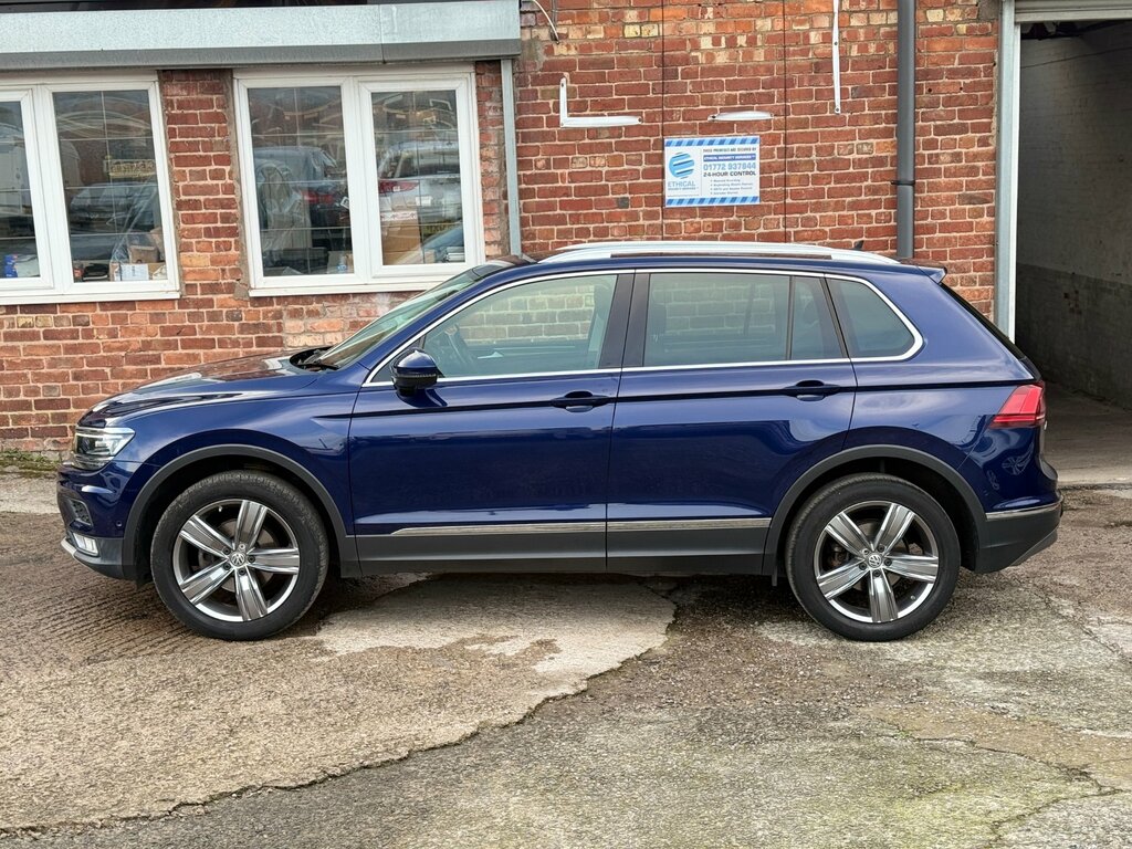 Volkswagen Tiguan 2.0 Tdi Bluemotion Tech Sel Suv Dsg 4Mo WP66KRO Blue #4