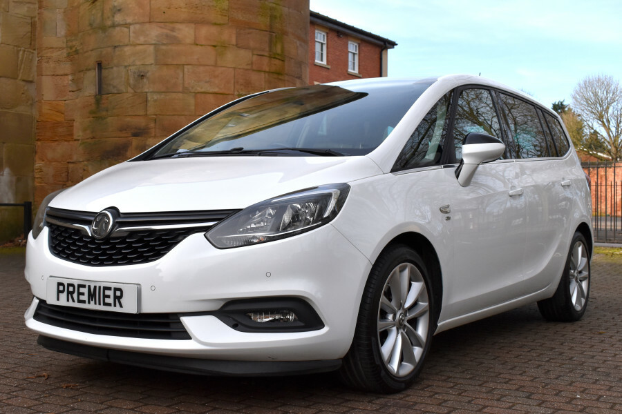 Vauxhall Zafira Tourer Elite Tourer  White #2