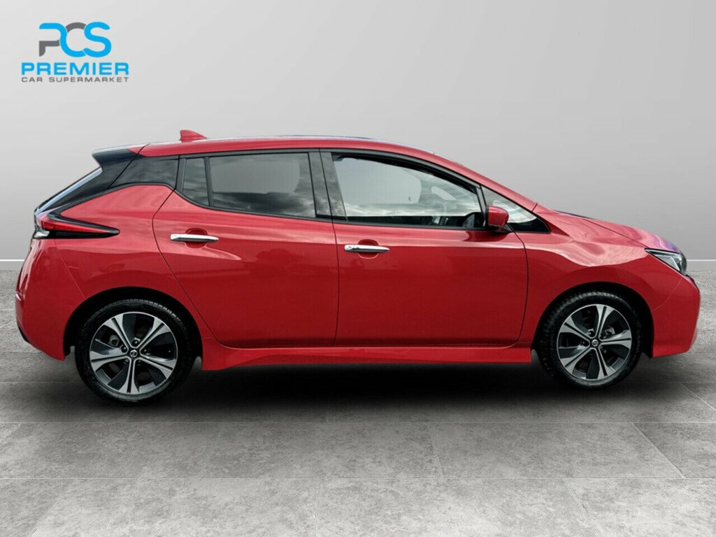 Nissan Leaf N-connecta PF71LFL Red #5