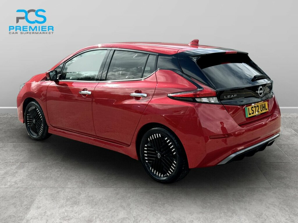 Nissan Leaf N-connecta LS72UHL Red #2