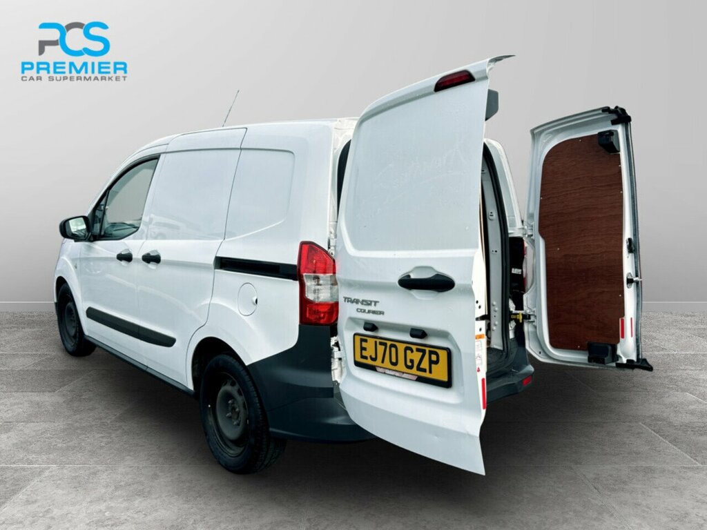 Ford Transit Courier Ecoboost Trend White #6