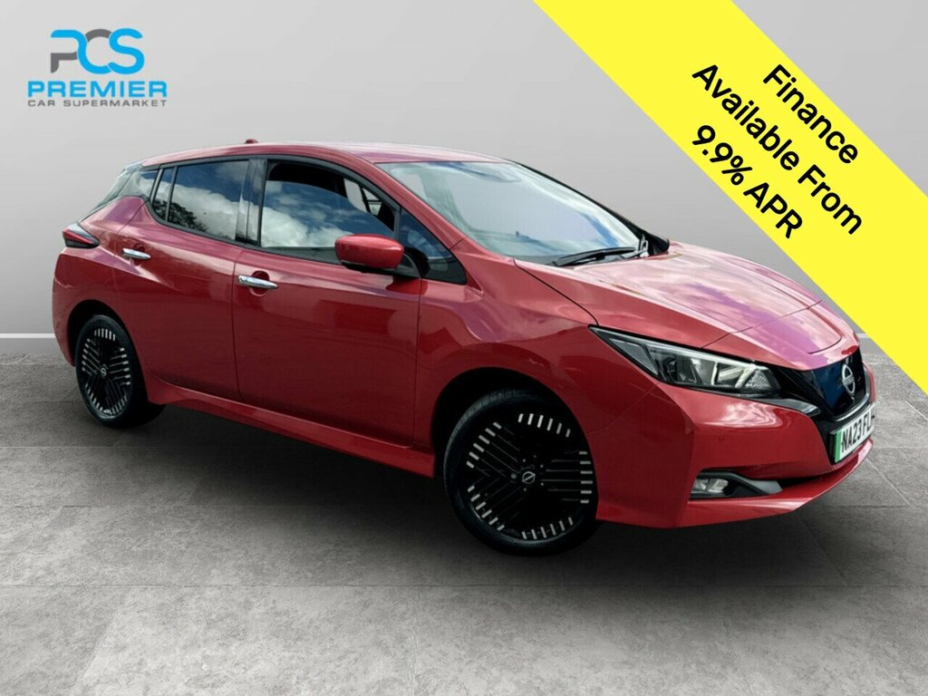 Nissan Leaf E N-connecta Red