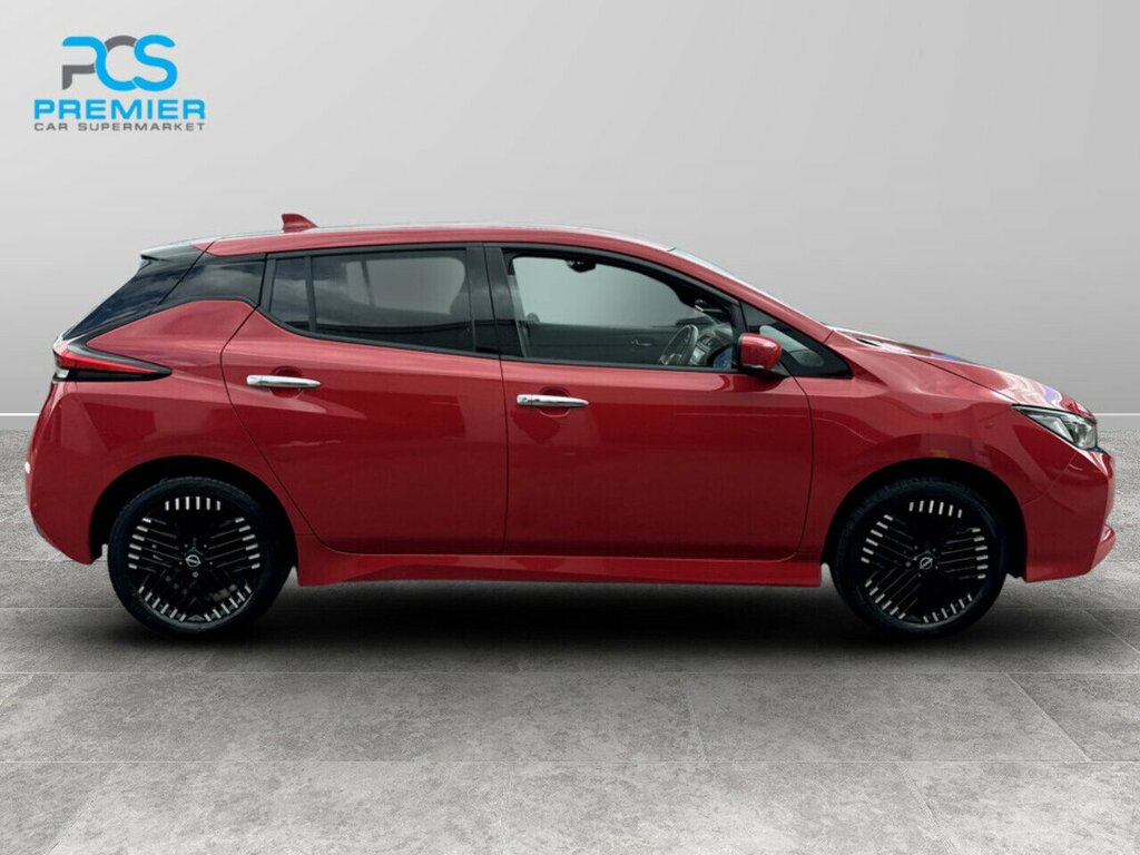 Nissan Leaf E N-connecta NA23FLH Red #5