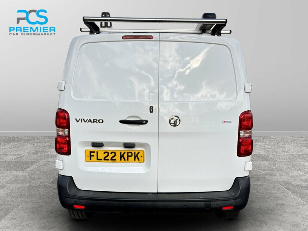 Vauxhall Vivaro Turbo D 3100 Dynamic FL22KPK White #3