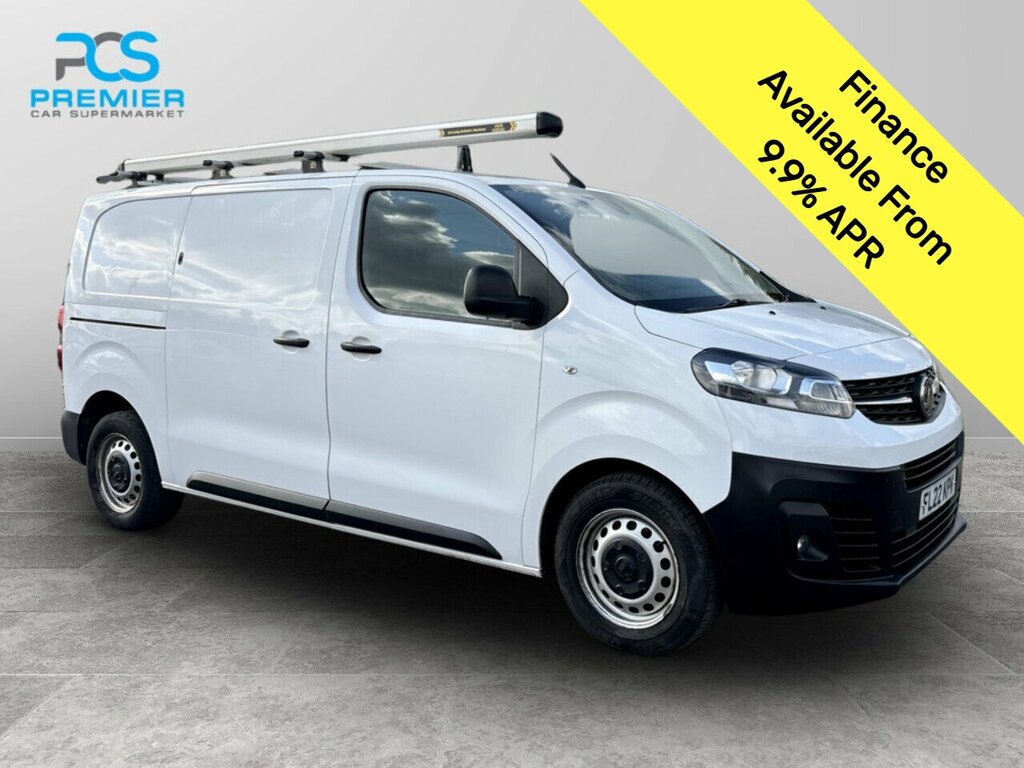 Vauxhall Vivaro Turbo D 3100 Dynamic White