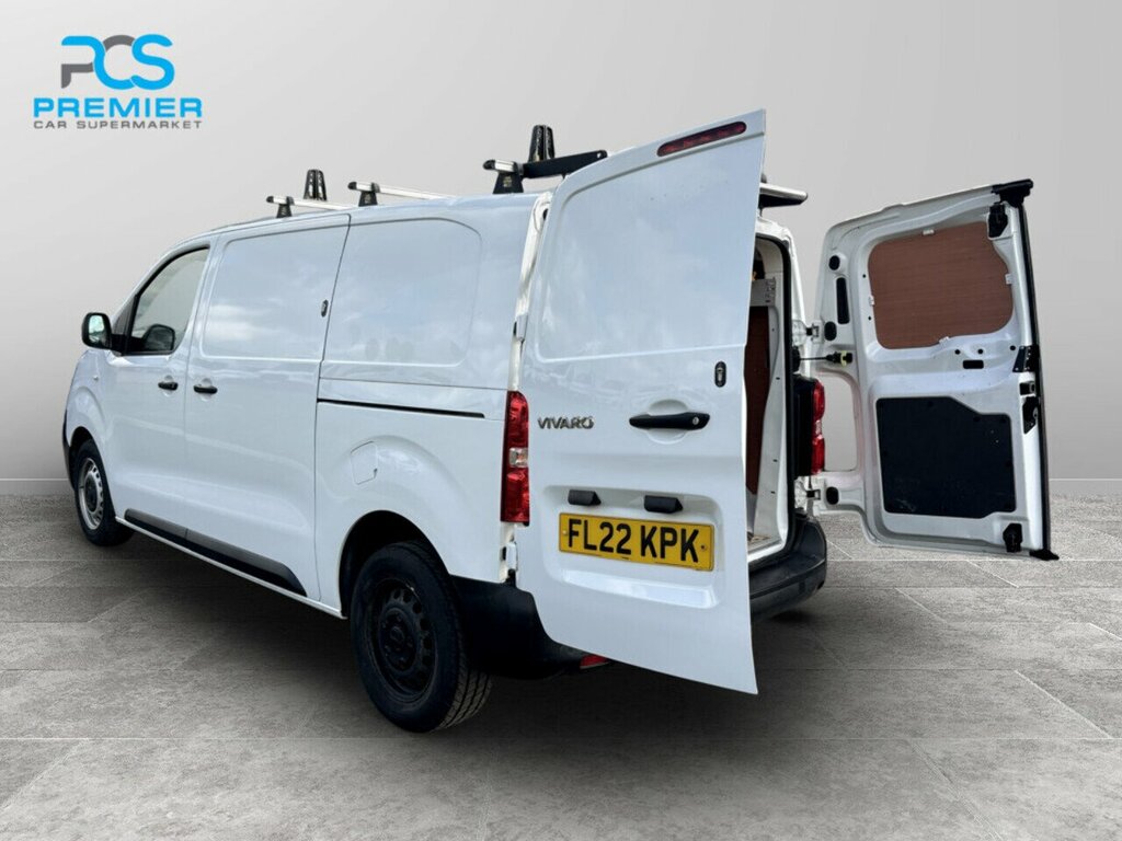 Vauxhall Vivaro Turbo D 3100 Dynamic FL22KPK White #6