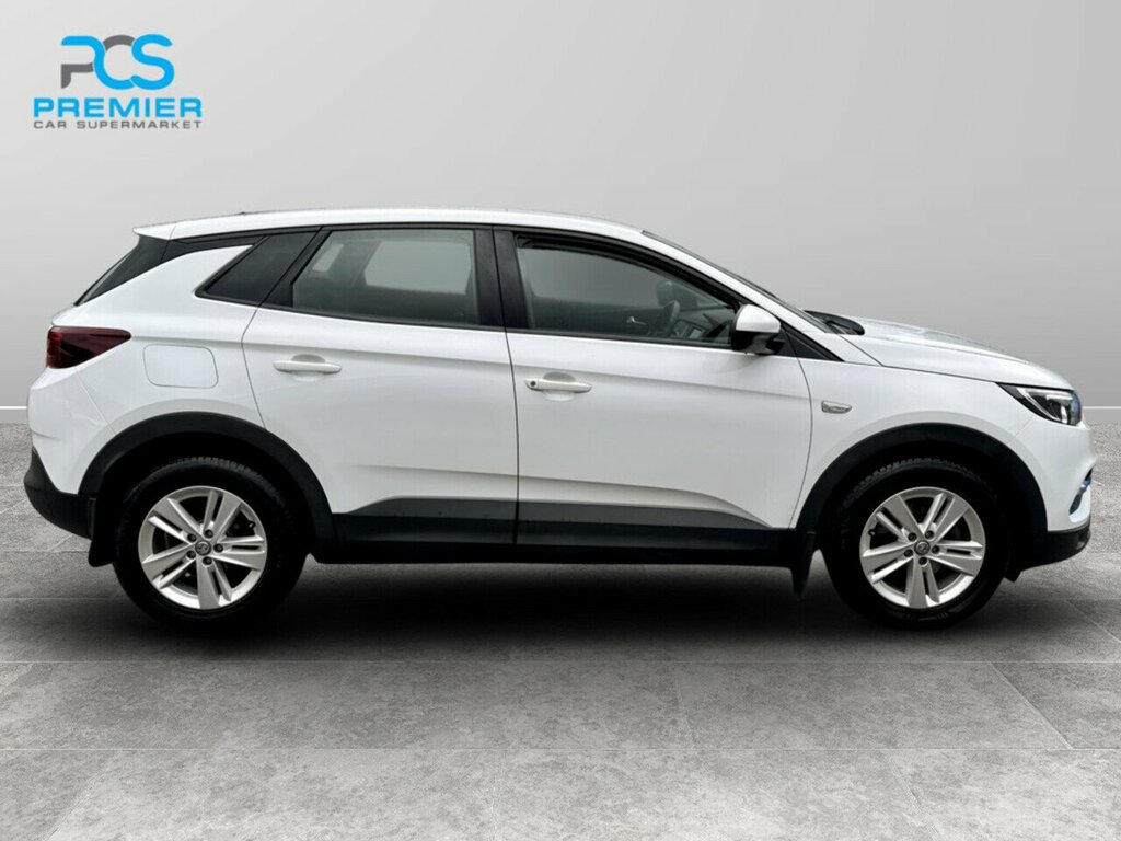 Vauxhall Grandland X Turbo D Blueinjection Se White #6