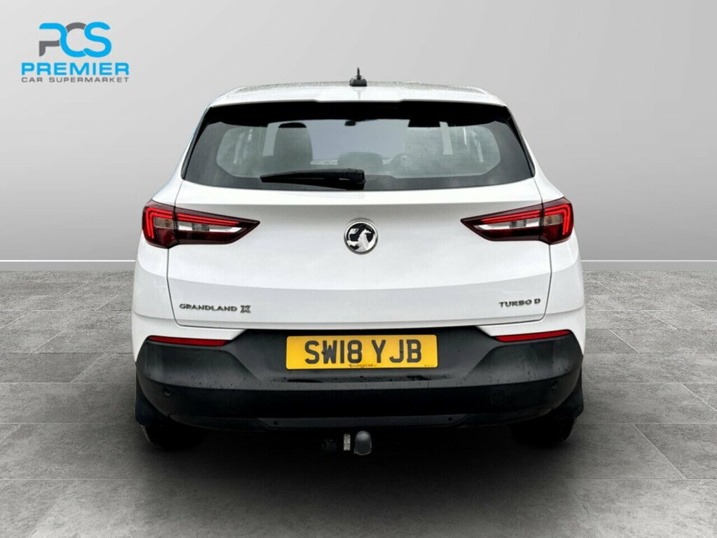 Vauxhall Grandland X Turbo D Blueinjection Se White #3