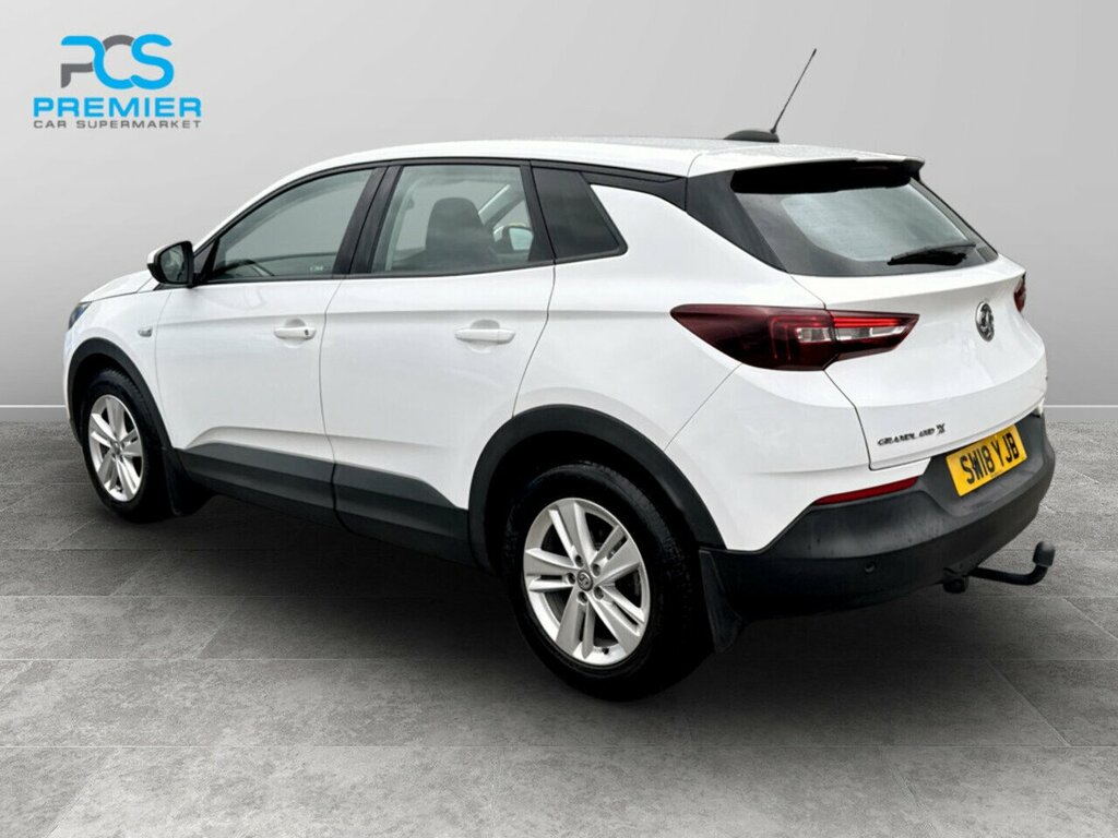 Vauxhall Grandland X Turbo D Blueinjection Se White #2