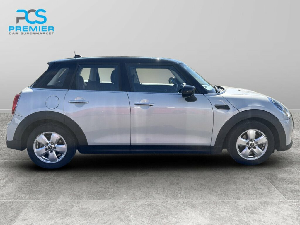 Mini Hatch Cooper Classic BJ71CRZ White #4