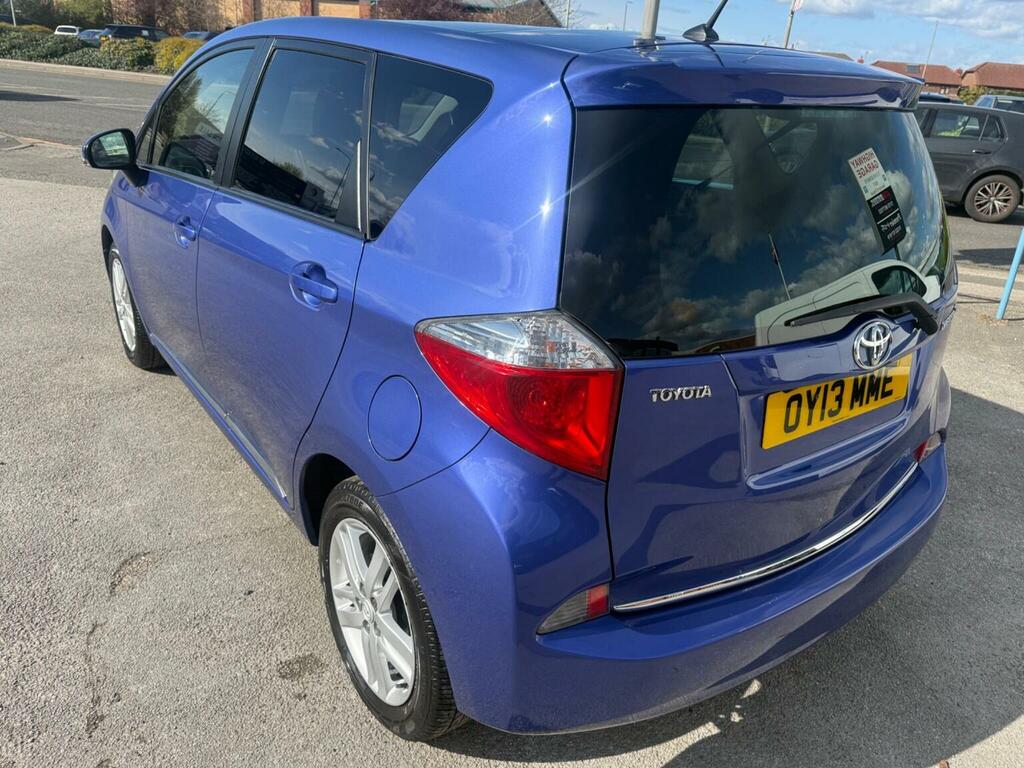 Toyota Verso-S Mpv 1.33 Dual Vvt-i T Spirit Euro 5 201313 Blue #6