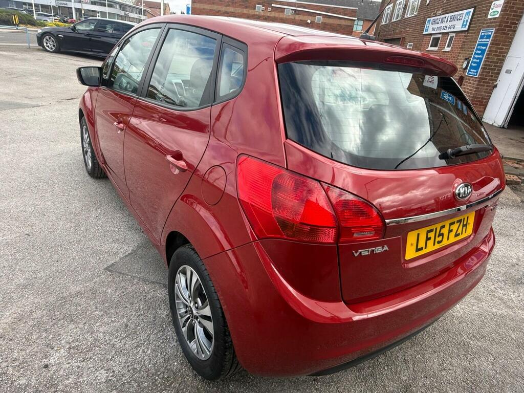 Kia Venga Mpv 1.4 Crdi 2 Euro 5 201515 Red #6