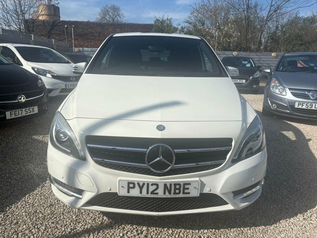 Mercedes-Benz B Class 1.8L Sport White #2