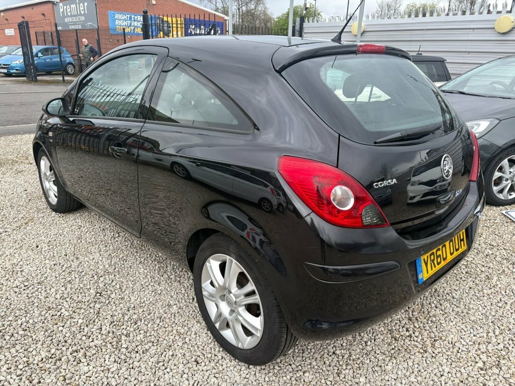 Vauxhall Corsa 1.4L Se Black #4