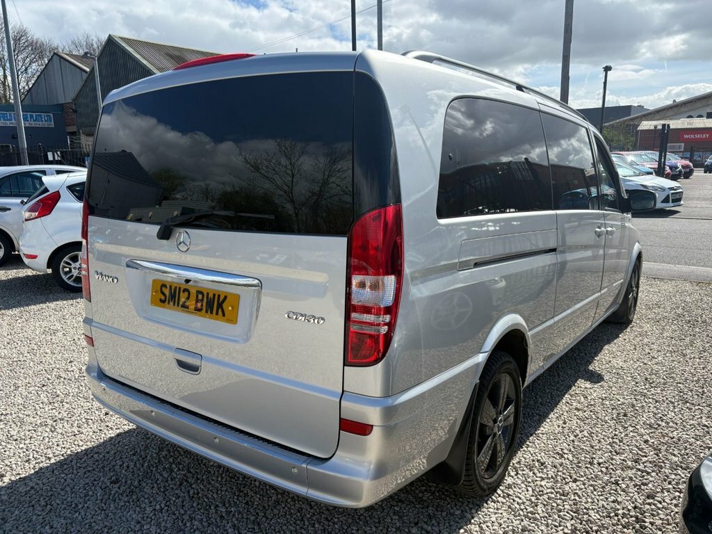 Mercedes-Benz Viano 2.2L Ambiente Silver #6