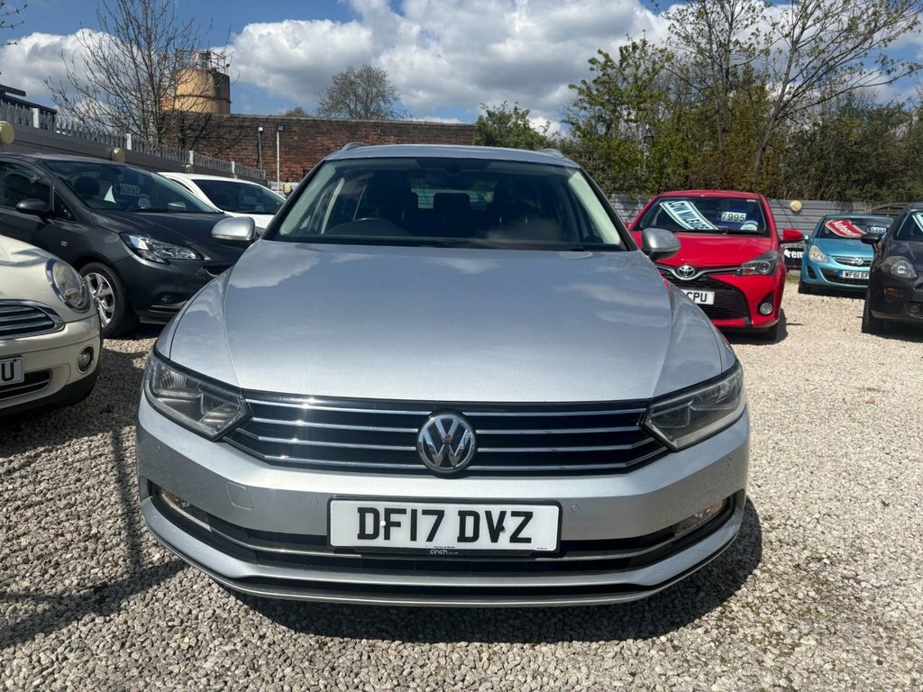 Volkswagen Passat 2L Se Business DF17DVZ Silver #2