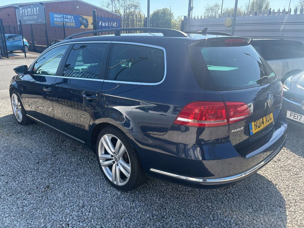 Volkswagen Passat 2L Executive Style RO14XUC Blue #4