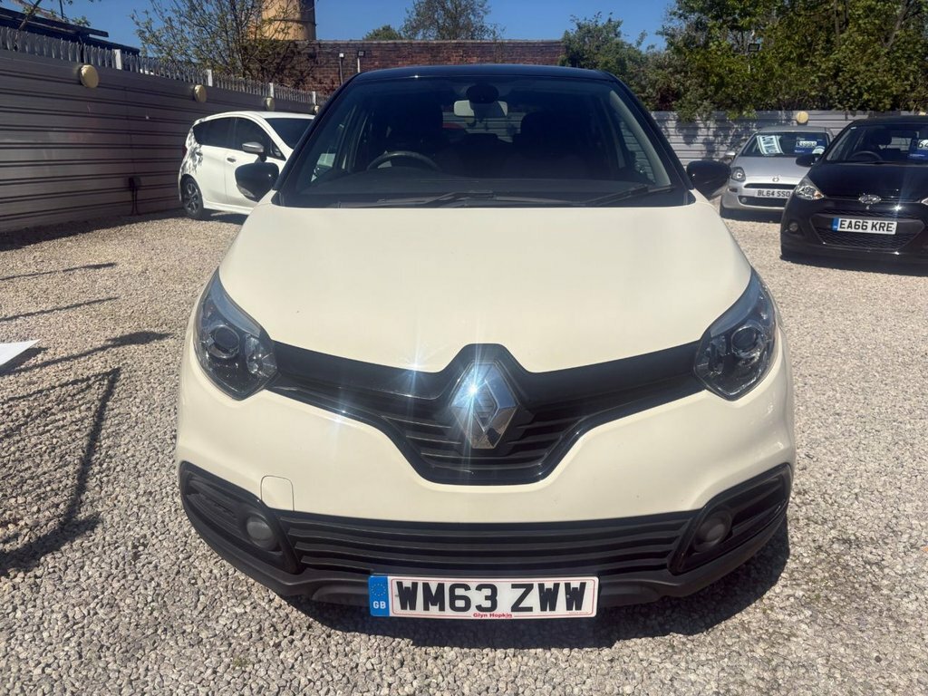 Renault Captur 1.5L Dynamique S Medianav White #2