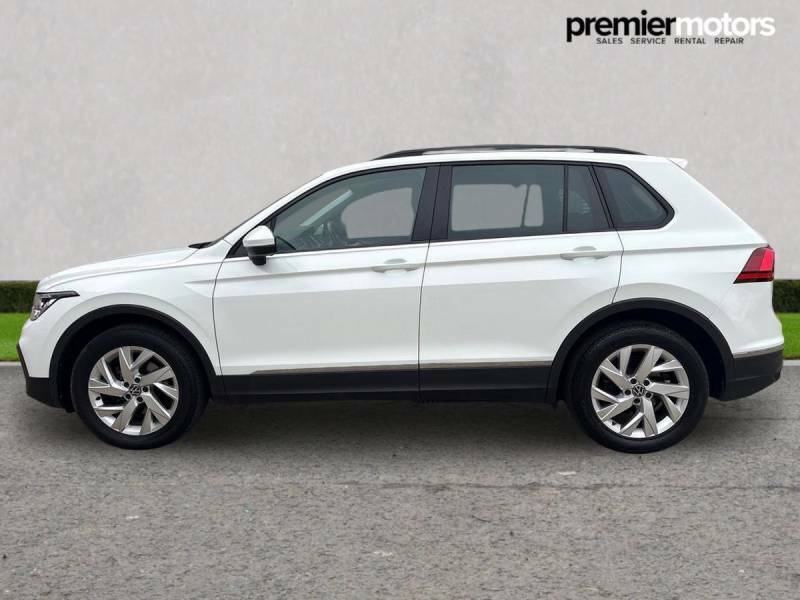 Volkswagen Tiguan 1.5 Tsi 150 Life - 2022 72 HW72KJF White #4