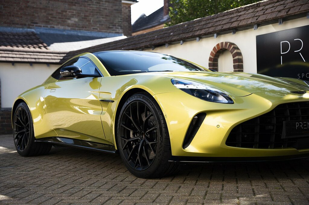 Aston Martin Vantage Sports Green #6