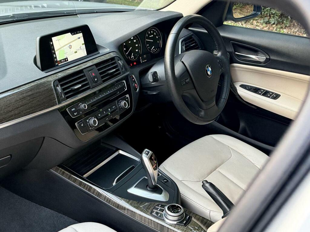 BMW 1 Series Hatchback 1.5 118I Se Euro 6 Ss 2017 Silver #3