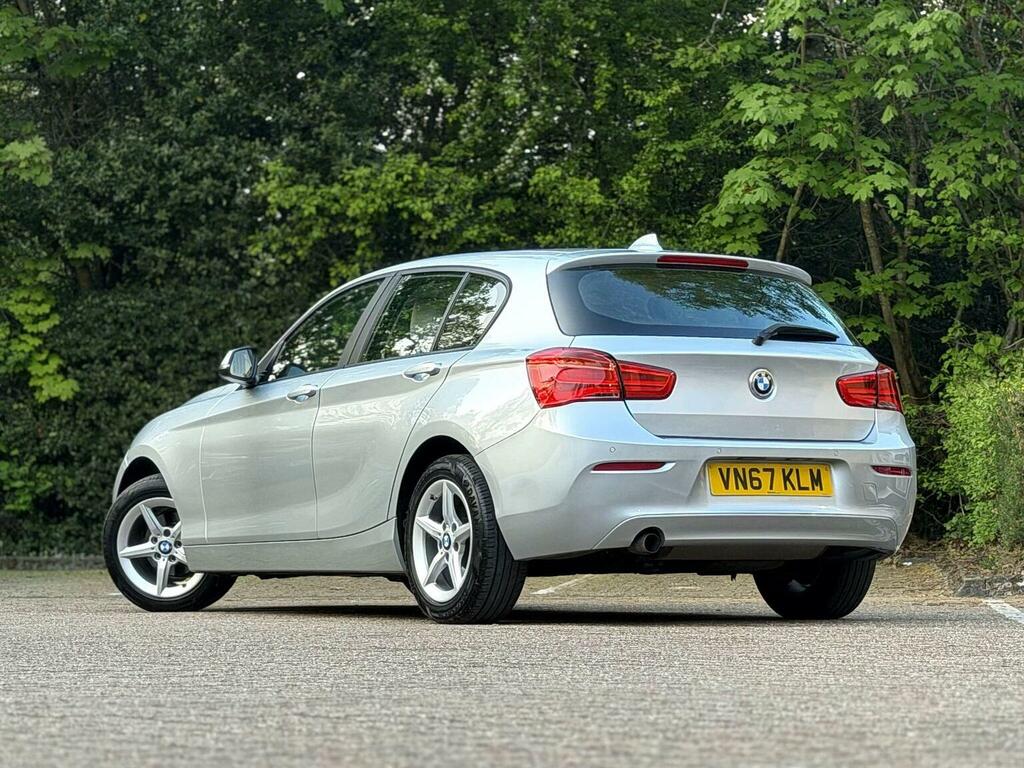 BMW 1 Series Hatchback 1.5 118I Se Euro 6 Ss 2017 Silver #2