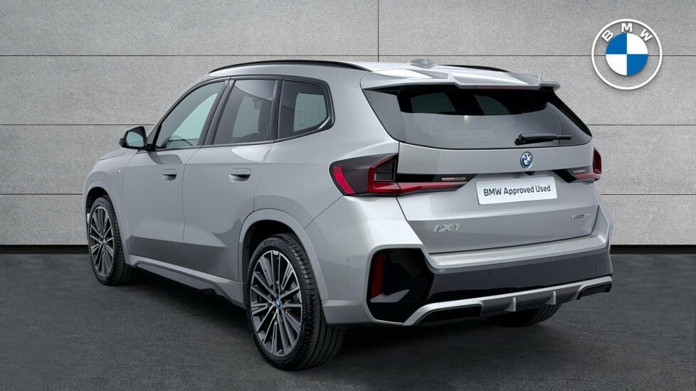 BMW iX1 Ix1 Edrive20 M Sport YA25XBJ Silver #2