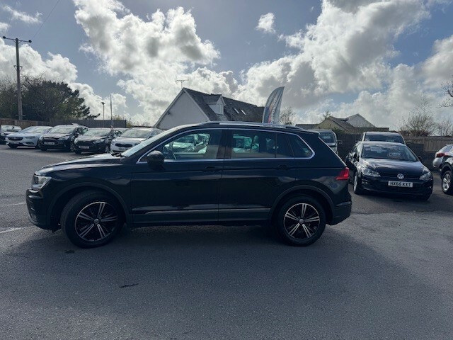 Volkswagen Tiguan 2.0Tdi Se Nav Bmt Suv DG67SYE  #5