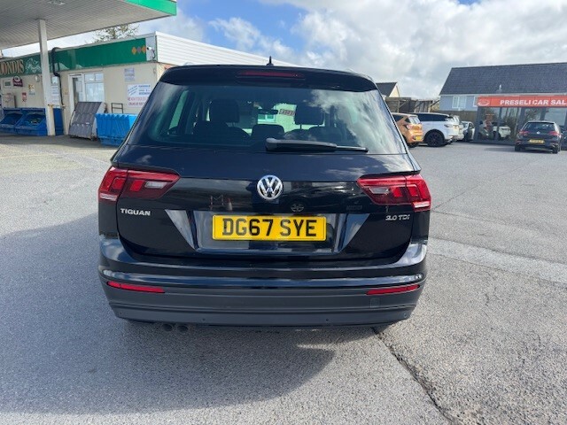Volkswagen Tiguan 2.0Tdi Se Nav Bmt Suv DG67SYE  #4