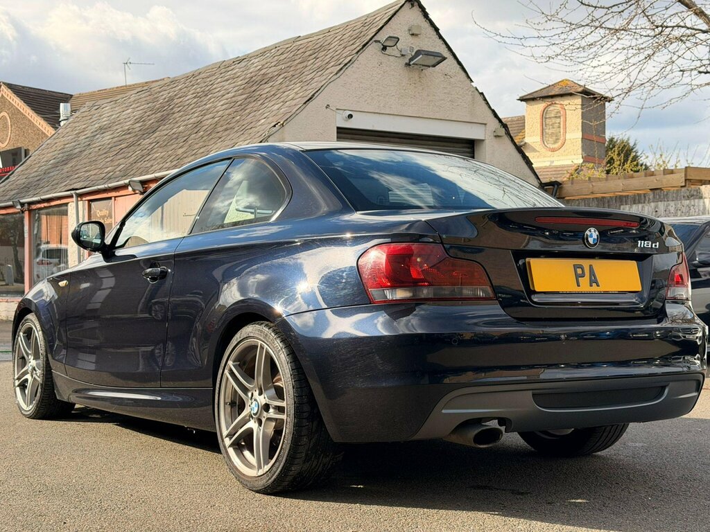 BMW 1 Series 2.0 118D Sport Plus Edition Euro 5 Ss FG62TZC Black #6