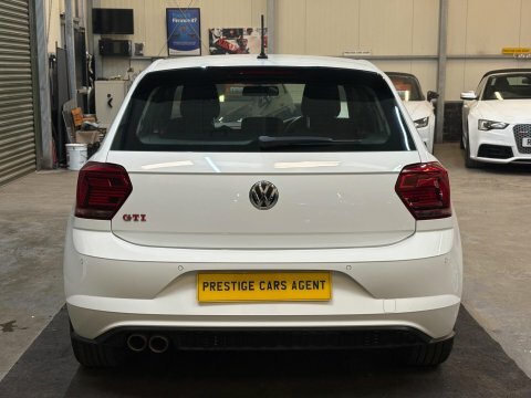 Volkswagen Polo 2.0 Tsi Gti VW69CHZ White #5
