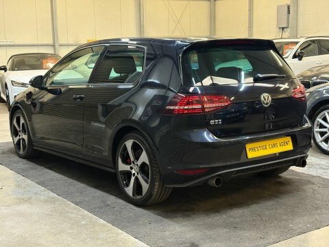 Volkswagen Golf 2.0 Tsi Bluemotion SIG5232 #4